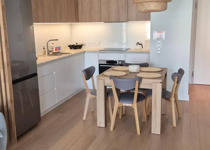 Appartamento Luxurious Cinnamon Apartment, Self Check-in 24h, Free Parking, Air-conditioning Poznań