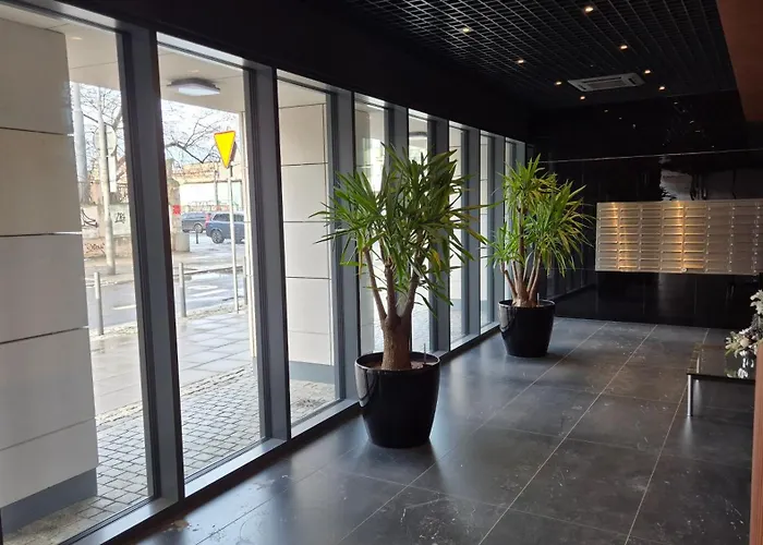 Luxurious Cinnamon Apartment, Self Check-in 24h, Free Parking, Air-conditioning *